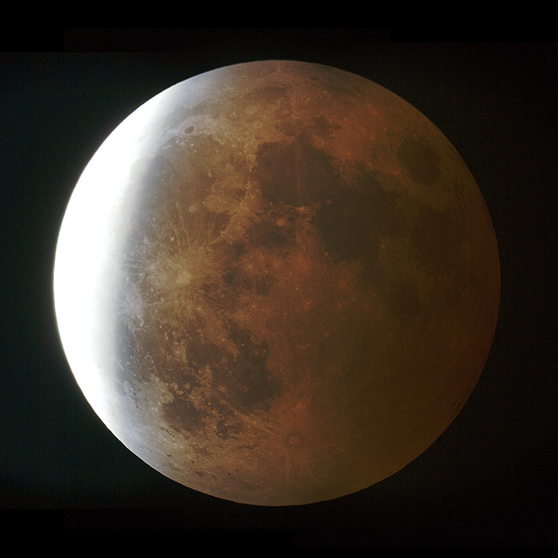 Lunar Eclipse First Light - (c) Solar Worlds